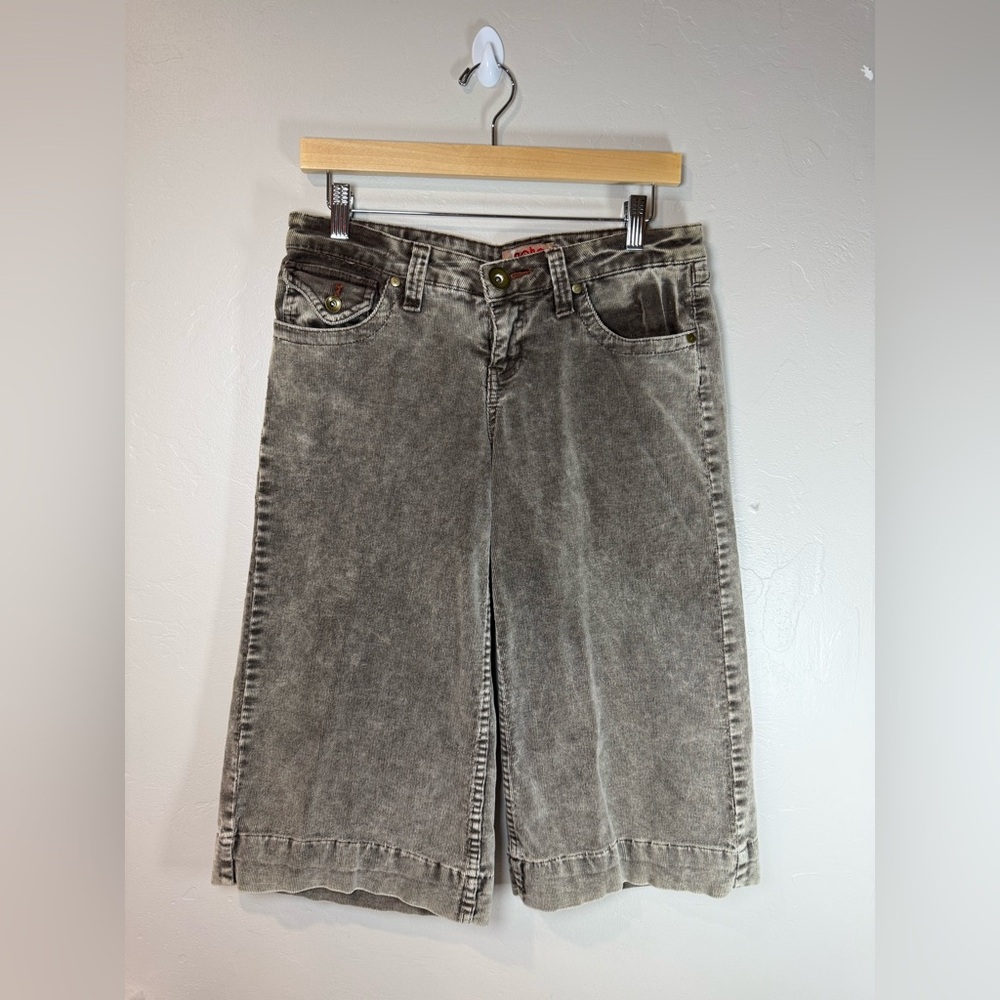 Vintage Y2k NOBO Women's Washed Knee-Length Shorts
